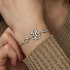 Gümüş Baget Taşlı Kar Tanesi Bileklik