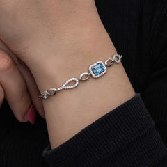 Bracelet pour femme en argent et pierre turquoise baguette