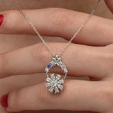 Silver White Spinning Flower Women's Necklace