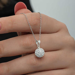 Collier pour femme en argent et cristal blanc