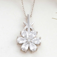 Silver White Love Flower Women's Necklace