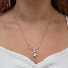Collier femme en argent et zircon blanc en forme de cœur