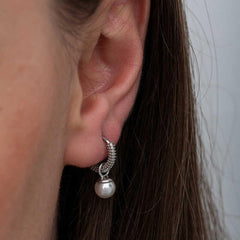 Silver Pearl Women's Earring