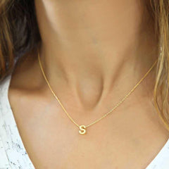 Collier pour femme avec lettre S 3D en argent et or