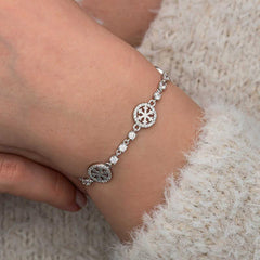 Snowflake Women's Bracelet in Silver Hoop