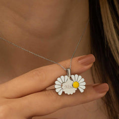 Silver Personalized Daisy Necklace