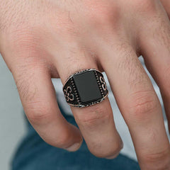 Silver Onyx Stone Patterned Men's Ring