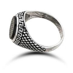 Gümüş Oniks Taşlı Desenli Erkek Yüzük