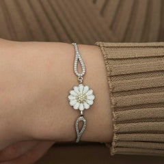Silver Daisy Bracelet