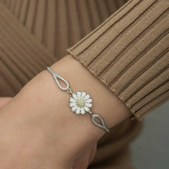 Silver Daisy Bracelet