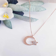Collier pour femme en argent rose, lune et étoile