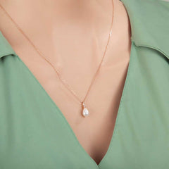 Silver Rose Drop Rose Pearl Women's Necklace