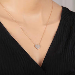 Collier femme en argent avec cœur rose