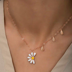 Silver Rose Daisy Loves Dislikes Ladies Necklace