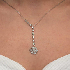 Silver Row Zircon Stone Snowflake Women's Necklace