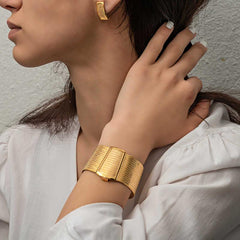 Silver Trabzon Wicker Women Set