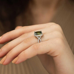 Silver Green Baguette Women's Ring