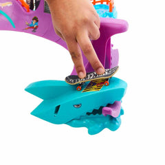 HMK01 Hot Wheels Skate Octopus Skateboard Park Playset