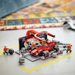 Nessiworld LEGO City Ferrari Car F1 Pit Stop and Pit Crew 60443