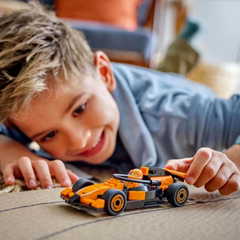 Nessiworld LEGO City McLaren Yarış Arabalı F1 Sürücüsü 60442