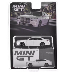 Nessiworld Mini GT 1/64 Bmw i7 XDrive60 Mineral White