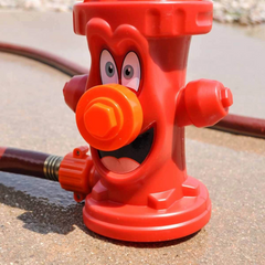 NessiWorld SprayingFire Hydrant