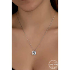Collier pour femme carré en argent avec cristaux Swarovski