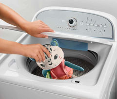 Nessiworld Fisher Price Fun Friend Snow Leopard Plush HKD64