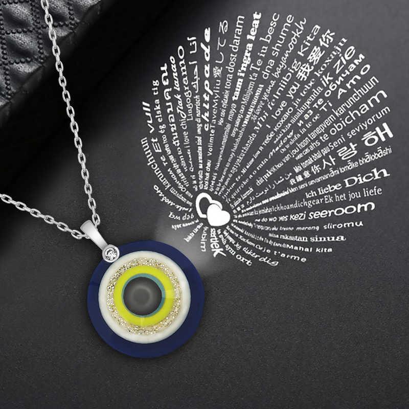 Collier en argent avec inscription « Je t'aime en 100 langues » et « Mauvais œil »