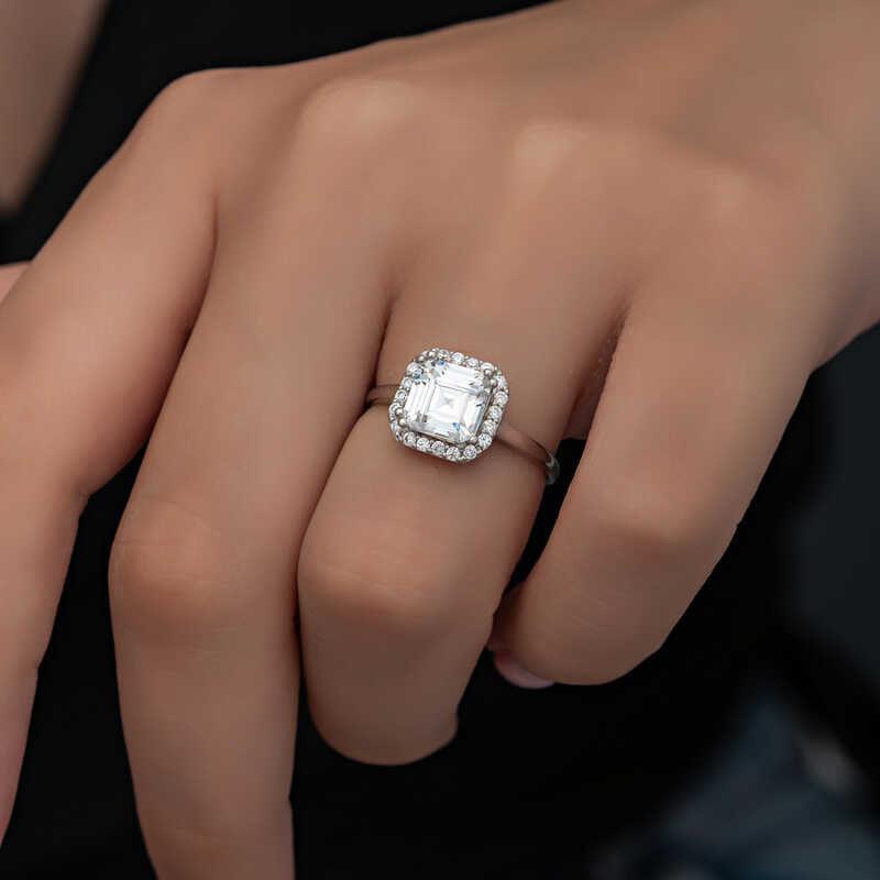 Silver Baguette Stone Women's Ring