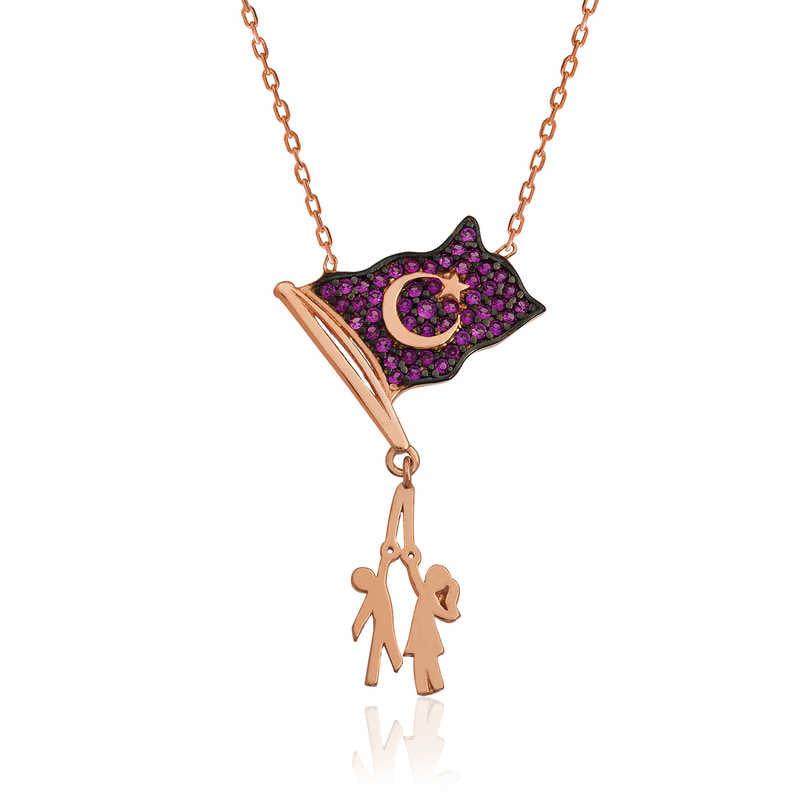 Collier pour enfants tenant un drapeau en argent