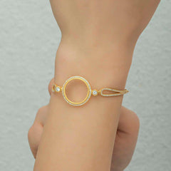 Bracelet pour femme plaqué or avec attache quart de cercle en argent