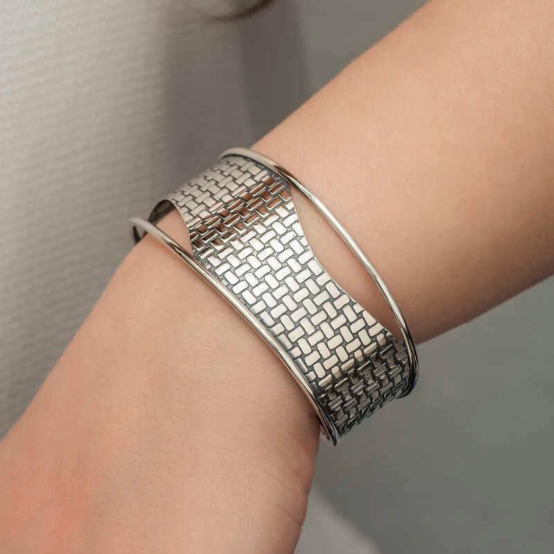 Bracelet pour femme en argent à motifs antiques
