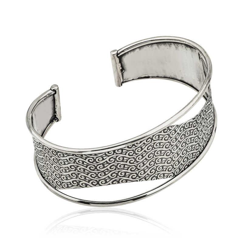 Bracelet pour femme en argent à motifs antiques