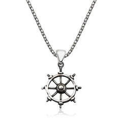 Collier en argent avec roue de bateau