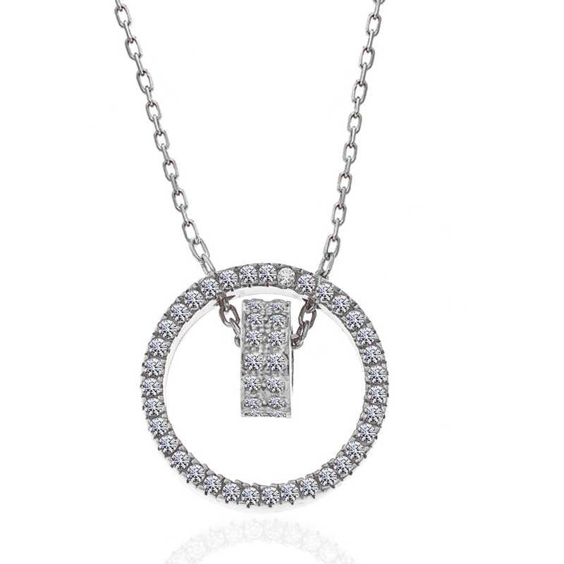 Collier pour femme avec anneaux entrelacés en argent