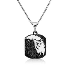 Collier en argent avec tête d'aigle figurée