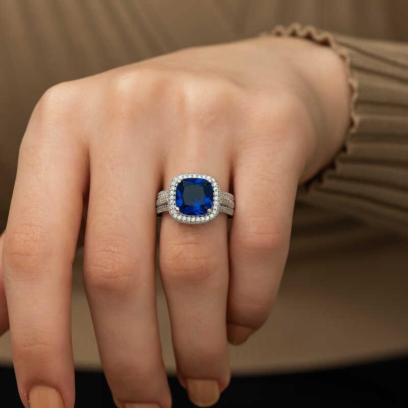 Bague pour femme en argent bleu baguette