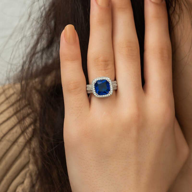 Bague pour femme en argent bleu baguette