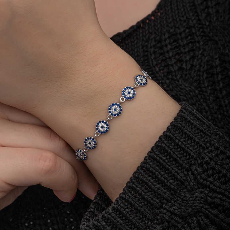 Bracelet femme en argent avec perles contre le mauvais œil