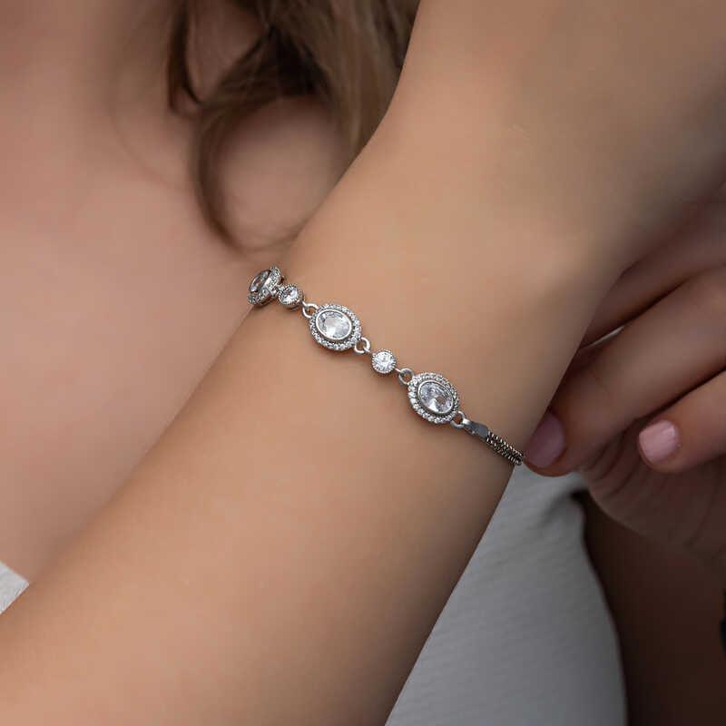 Bracelet femme en argent avec pierre ovale
