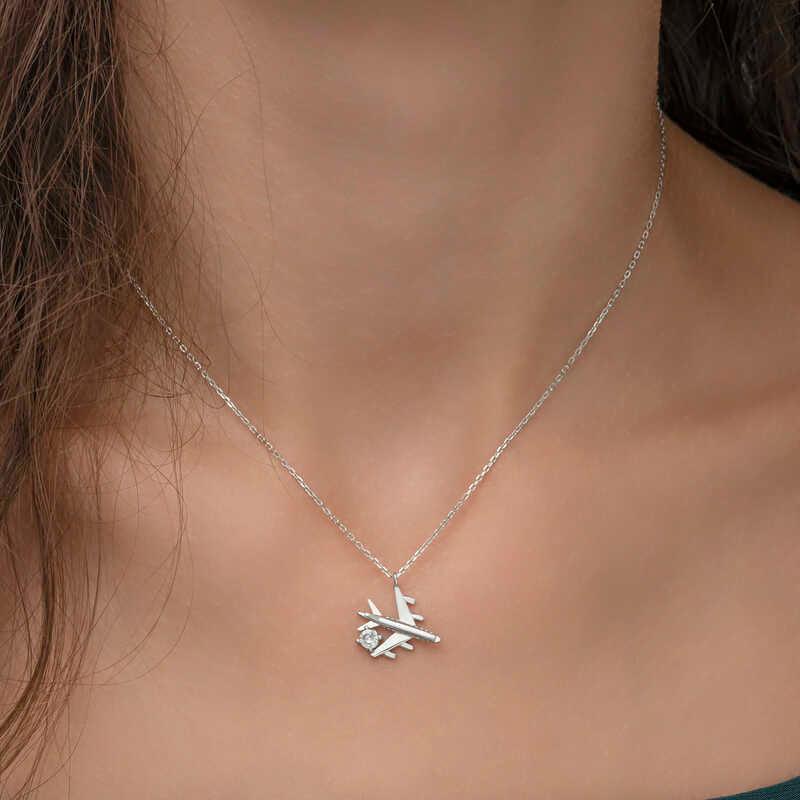Collier pour femme en argent rhodié avec pierre unique représentant un avion