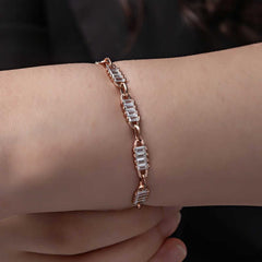 Bracelet pour femme en argent et pierre baguette rose