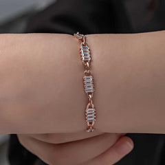 Bracelet pour femme en argent et pierre baguette rose
