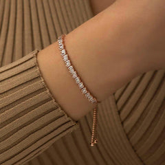 Bracelet ascenseur en pierre baguette argentée rose
