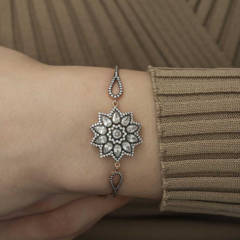 Silver Rose Flower Patterned Diamond Mount Bracelet