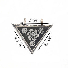 Silver Triangle Openable Flower Amulet Necklace