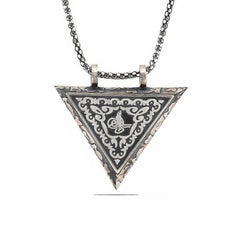 Collier amulette Tughra ouvrable en forme de triangle argenté