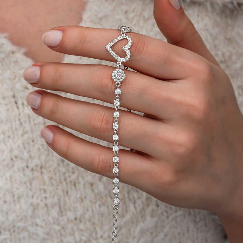 Bracelet femme en argent et pierre de zircone en forme de cœur