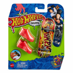HGT46 Hot Wheels Skate Fingerboard and Shoe Bundle